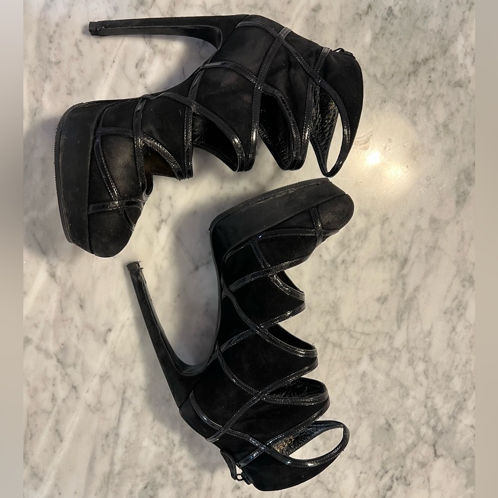 ALEXANDER MCQUEEN heels